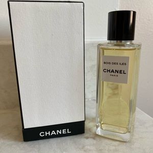 Chanel BOIS DES ILES Parfume